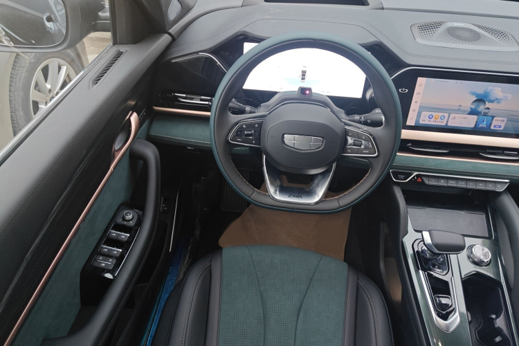 GEELY Monjaro MHEV 2025 car image #19