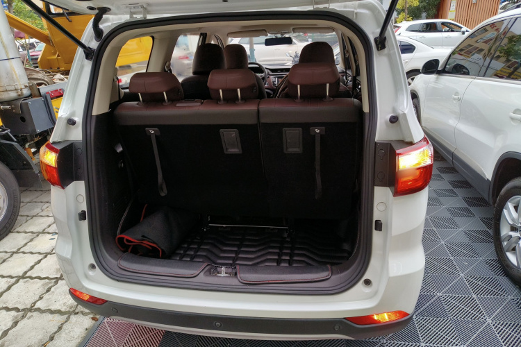 Changan Linmax 2017 car image #19