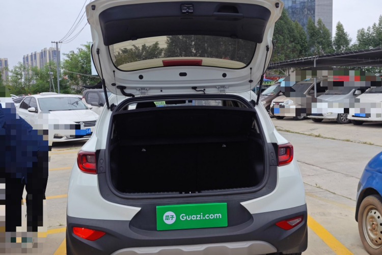 Kia KX1 2018 car image #19