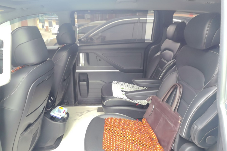 Hyundai Custo 2022 car image #19