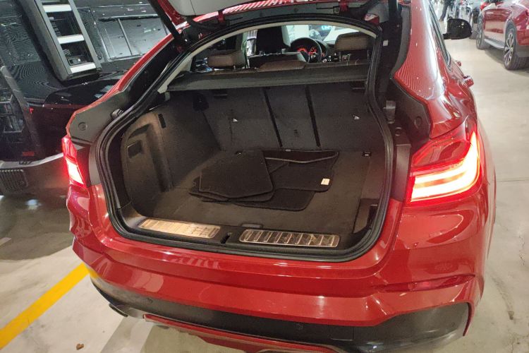 BMW X4 M40i 2018 #19 BMW X4 M40i 2018 immagine di auto #19