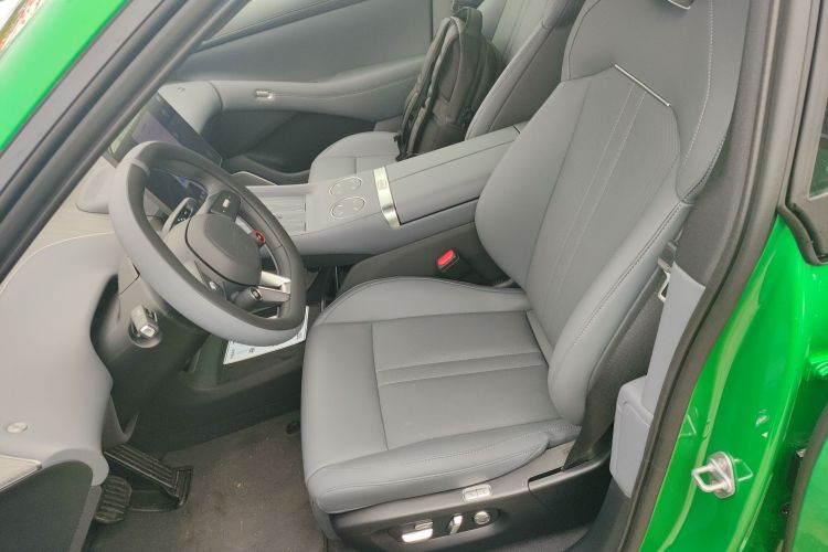 MI YU7 2025 car image #19