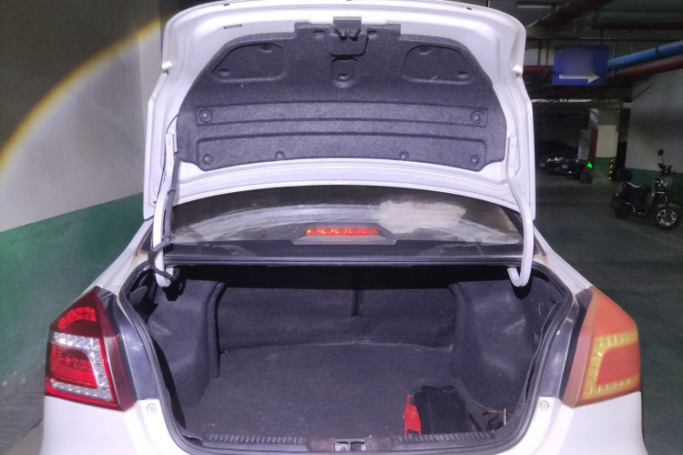 GEELY KingKong 2017 #19 GEELY KingKong 2017 car image #19