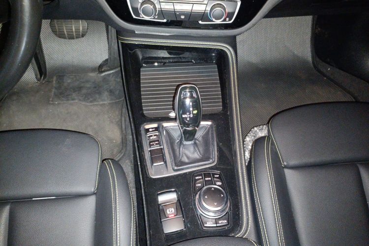 BMW 1 Series M 2023 #19 BMW 1 Series M 2023 immagine di auto #19