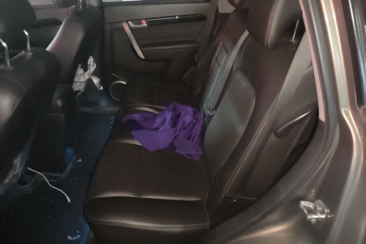 Chevrolet Captiva (Imported) 2015 car image #19