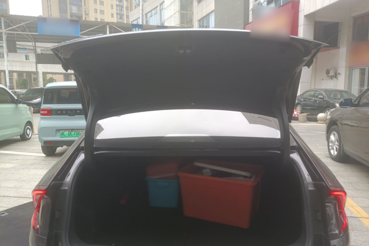 Wuling Starlight 730 New Energy 2023 صورة سيارة #19