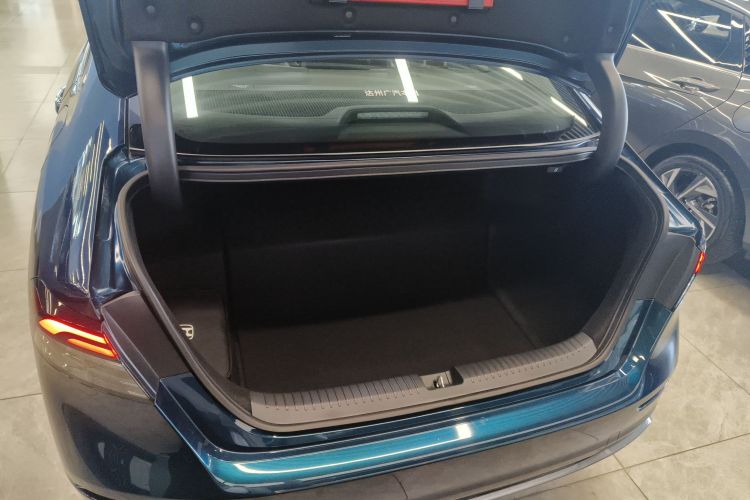 Honda Accord New Energy 2025 car image #19