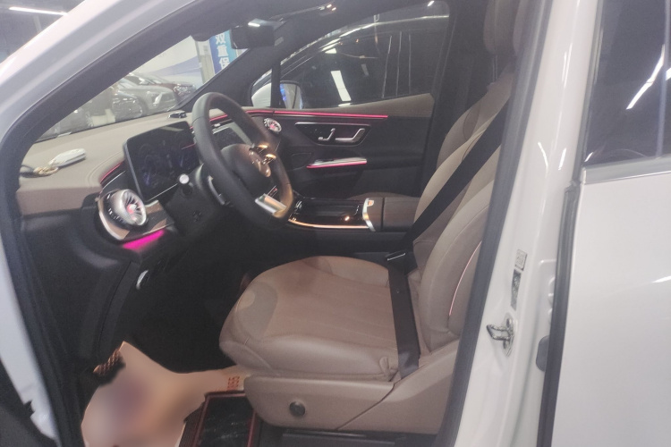 Mercedes-Benz EQE SUV 2023 car image #19