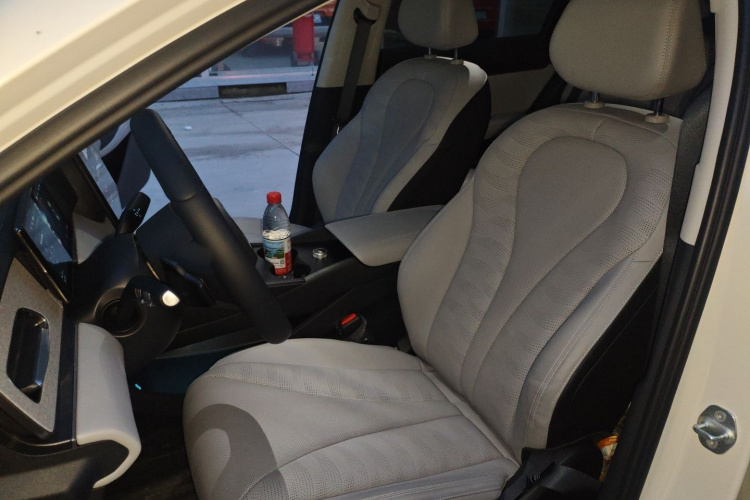 BYD Seal 06 DM-i 2025 #19 BYD Seal 06 DM-i 2025 image de voiture #19