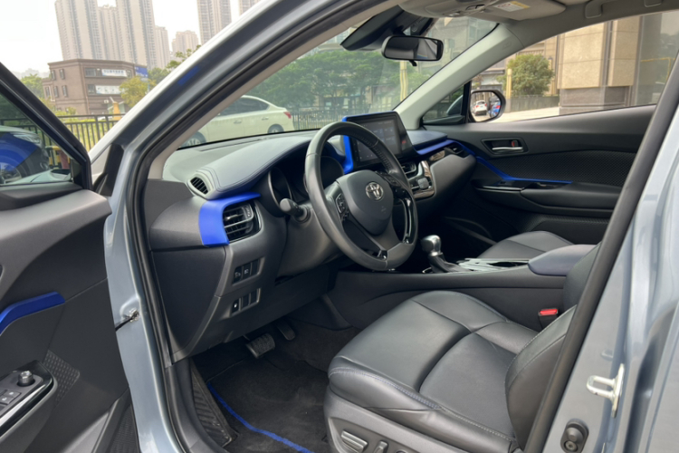 Toyota C-HR 2022 #19 Toyota C-HR 2022 immagine di auto #19