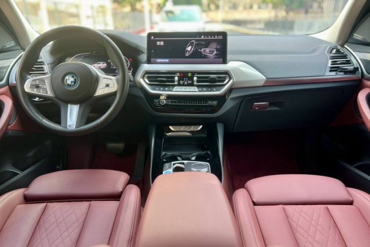 Volkswagen Bora Classic 2024 #19 Volkswagen Bora Classic 2024 car image #19