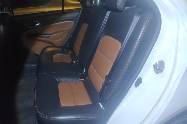 GEELY KingKong 2017 car image #19