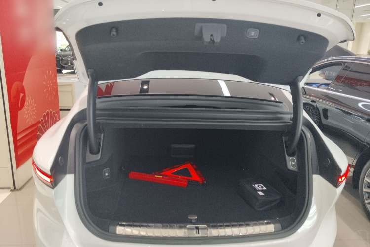 NIO ET9 2025 image de voiture #19