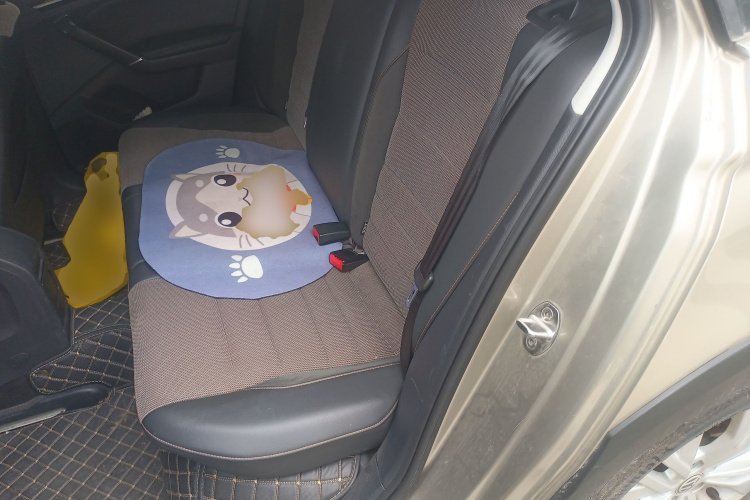 Volkswagen C-Trek 2017 immagine di auto #19