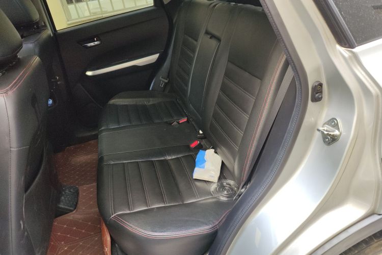 铃木 维特拉 2016 汽车图片 #19