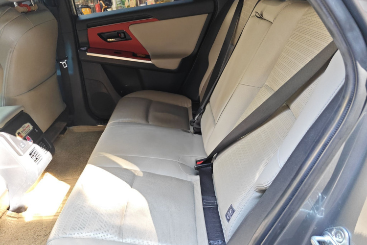 Toyota bZ4X 2023 immagine di auto #19