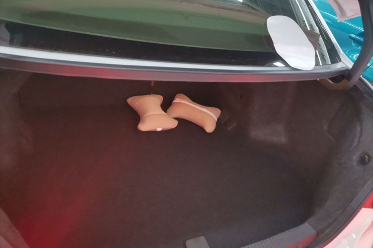 Suzuki Kizashi 2016 изображение автомобиля #19