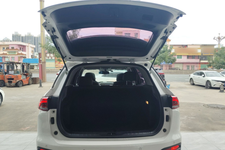 GAC Trumpchi GS5 2019 image de voiture #19