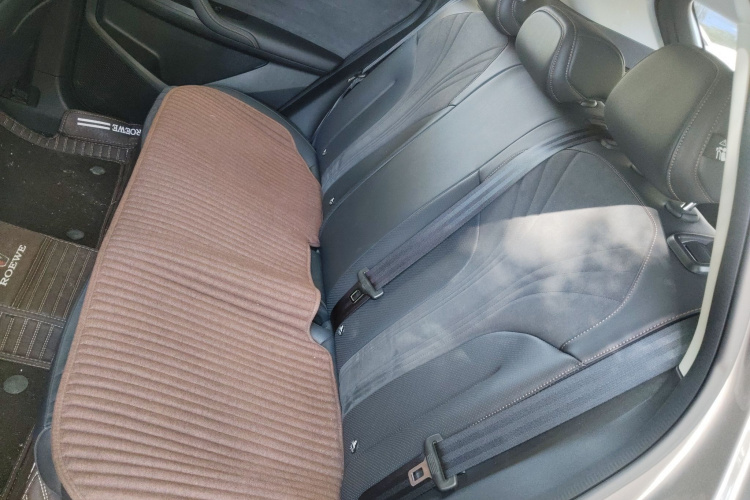 Roewe D5X DMH 2024 car image #19