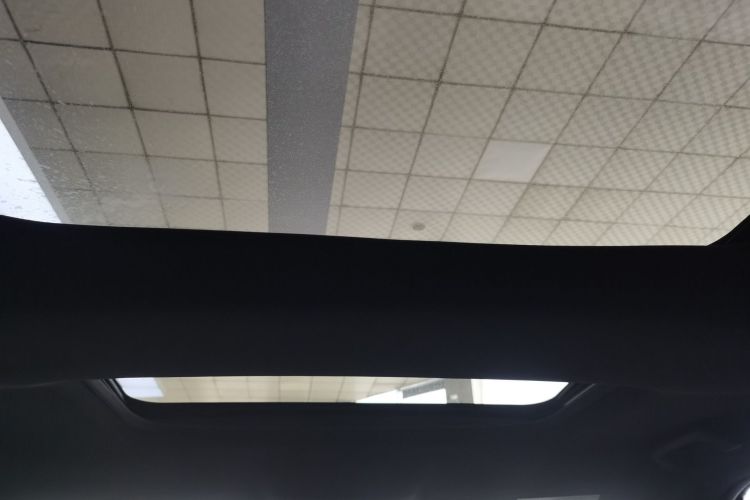 Ford Explorer (Imported) 2018 car image #19