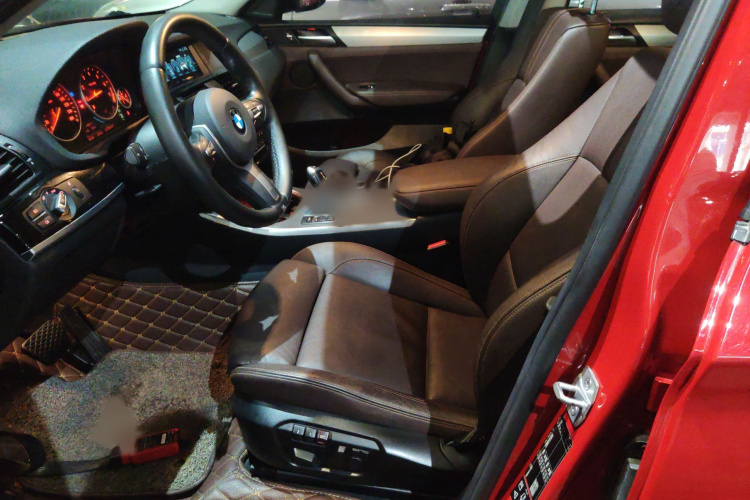 BMW X4 M40i 2018 #19 BMW X4 M40i 2018 car image #19