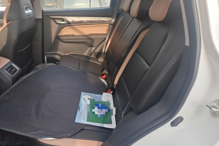 GEELY OkavangoR7 2025 car image #19