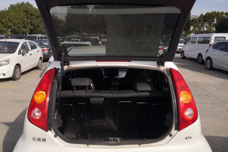 BYD e1 2019 #19 BYD e1 2019 car image #19