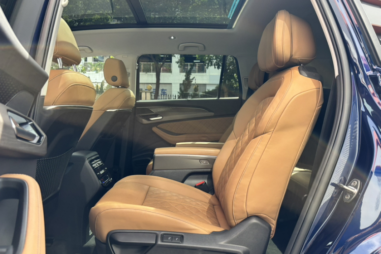 Audi Q6 2024 изображение автомобиля #19