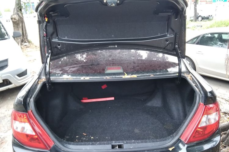 BYD F3 2017 car image #19