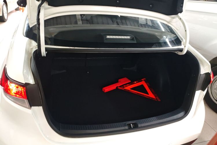 Toyota Levin 2023 imagen de coche #19