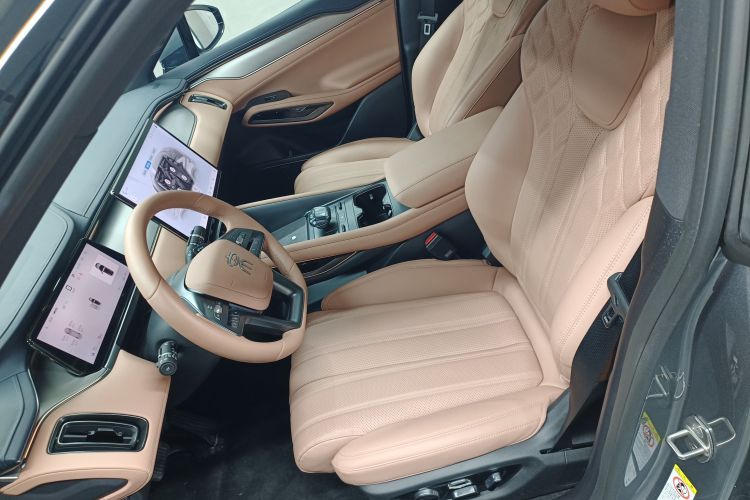 BYD SongL EV 2025 car image #19