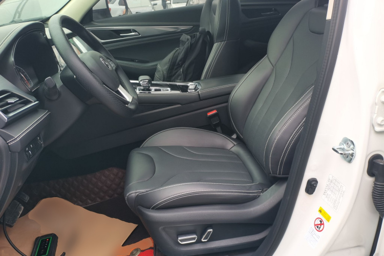 Changan CS85 Coupe 2022 car image #19