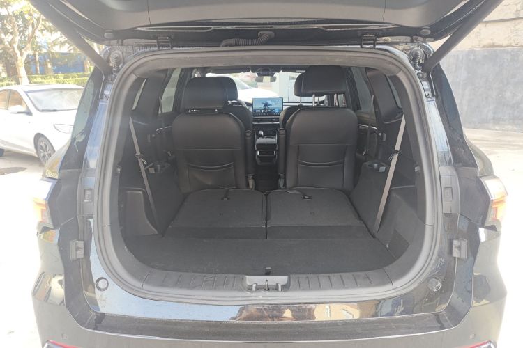 GEELY Okavango L 2024 immagine di auto #19