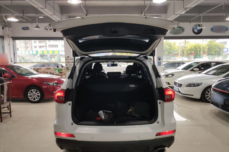 Haval M6 2018 car image #19