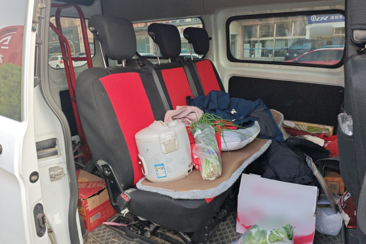 Ford Transit 2021 car image #19