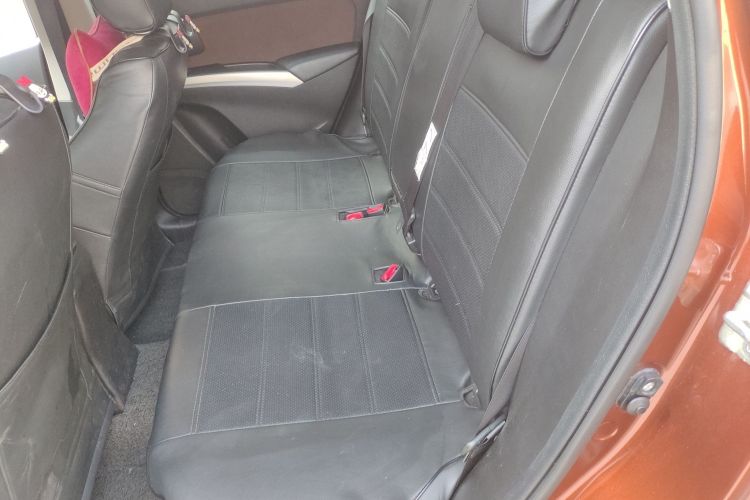 Suzuki SX4 S-CROSS 2018 imagem de carro #19