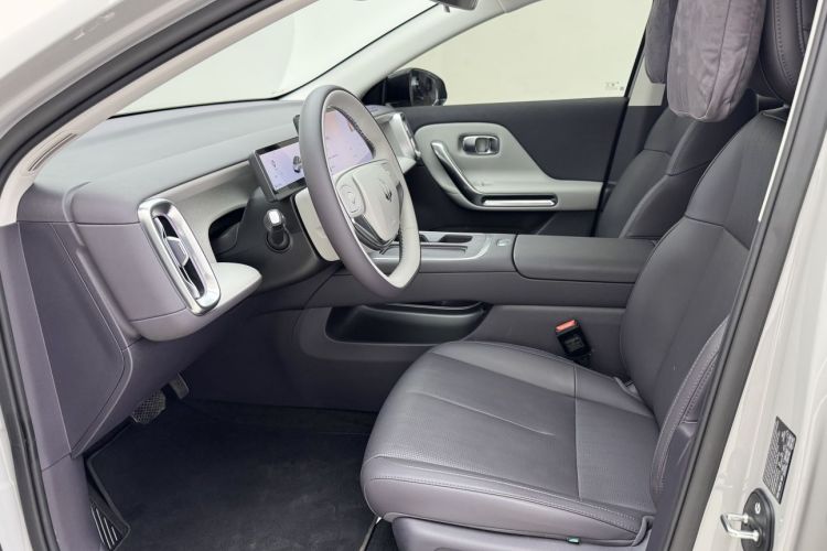 零跑汽车 零跑B01 2025 汽车图片 #19