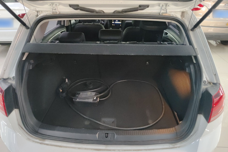 Volkswagen Golf Pure Electric 2021 #19 Volkswagen Golf Pure Electric 2021 image de voiture #19