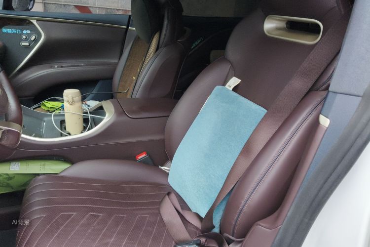 Avatr 11 2023 car image #19