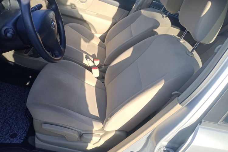 日产 骊威 2016 汽车图片 #19