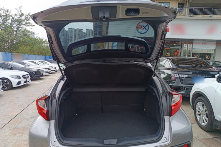 Toyota Izoa 2023 #19 Toyota Izoa 2023 immagine di auto #19