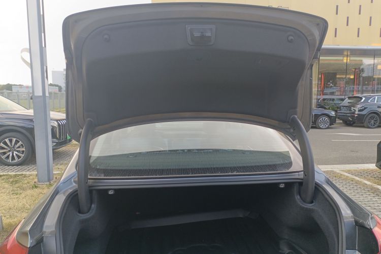 HongQi H5 PHEV 2025 #19 HongQi H5 PHEV 2025 immagine di auto #19