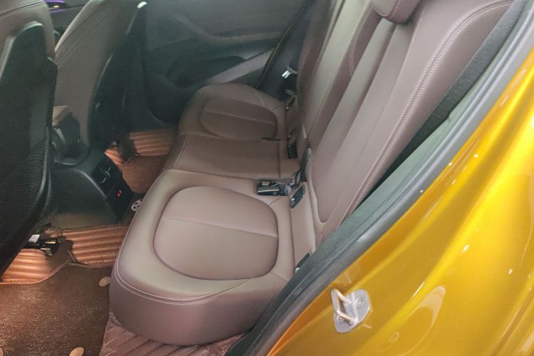 BMW X2 2020 car image #19