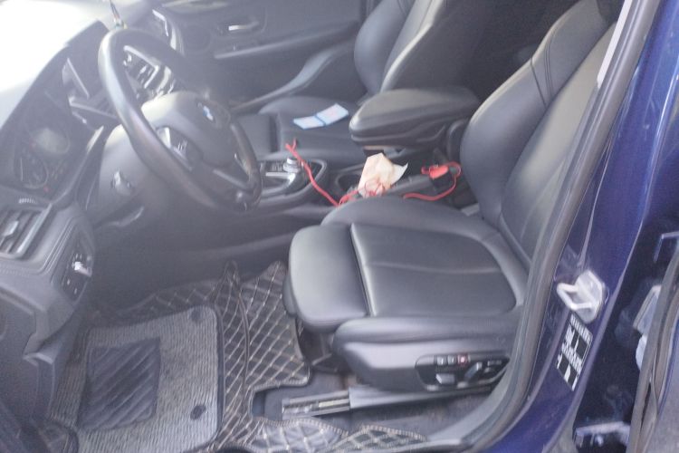 BMW 2 Series Tourer (Imported) 2016 immagine di auto #19