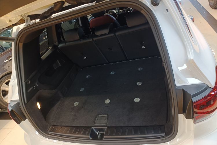 Mercedes-Benz GLB AMG 2023 #19 Mercedes-Benz GLB AMG 2023 imagen de coche #19