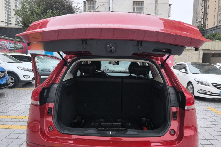 Haval H2s 2018 #19 Haval H2s 2018 car image #19