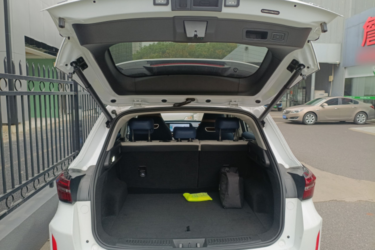 Exceed Chasing Wind C-DM 2023 #19 Exceed Chasing Wind C-DM 2023 car image #19