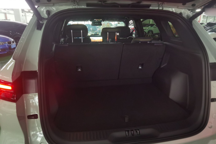 Ford Equator Sport New Energy 2025 car image #19