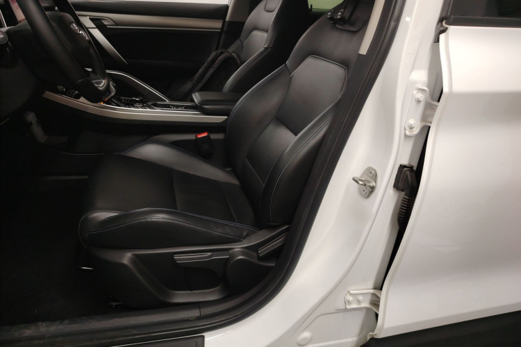 GEELY Coolray New Energy 2021 car image #19