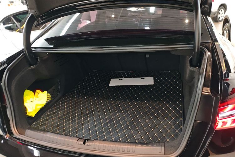 Audi A6 2021 image de voiture #19